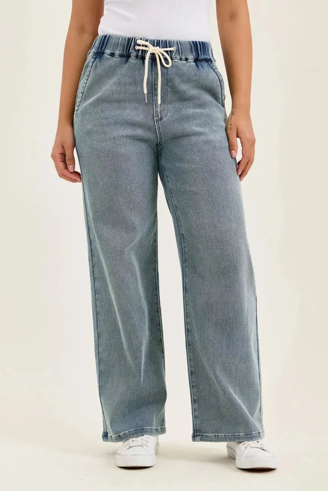 Judy Blue Hight Waist Wilhelmina Baggy Jeans with Md Aged Stone Blue Wash  Style Ratio