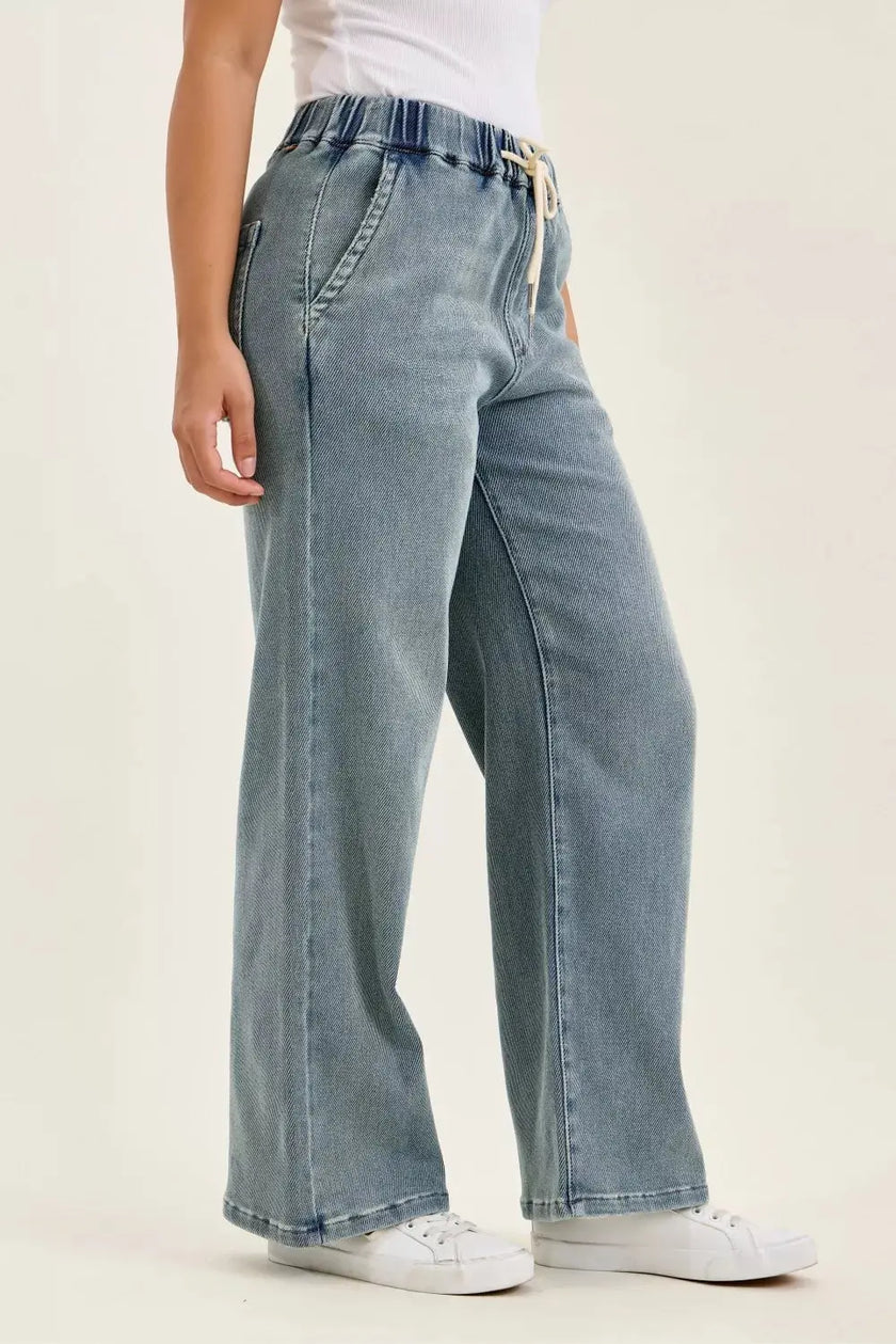 Judy Blue Hight Waist Wilhelmina Baggy Jeans with Md Aged Stone Blue Wash  Style Ratio