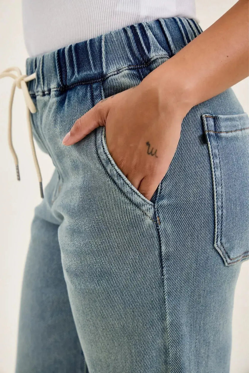 Judy Blue Hight Waist Wilhelmina Baggy Jeans with Md Aged Stone Blue Wash  Style Ratio