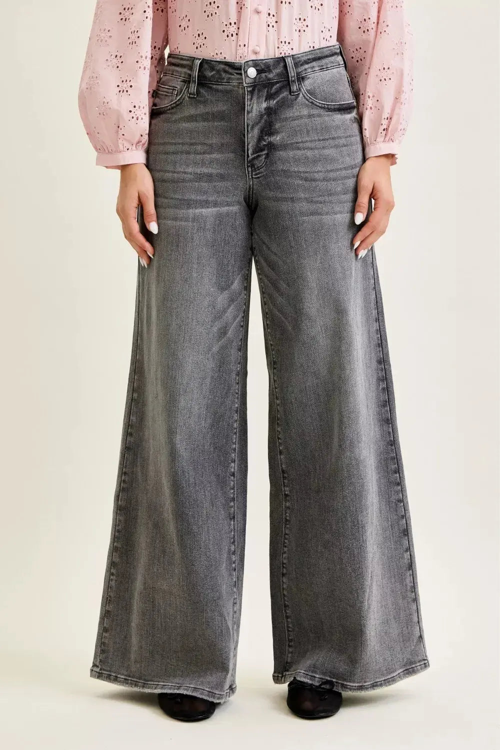 Judy Blue Mid Rise Palazzo Split Back Yoke  Style Ratio