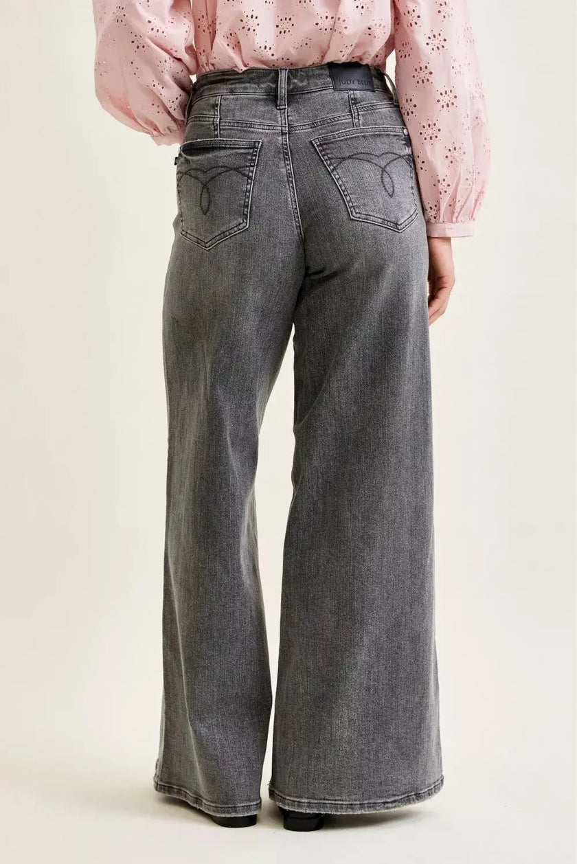 Judy Blue Mid Rise Palazzo Split Back Yoke  Style Ratio