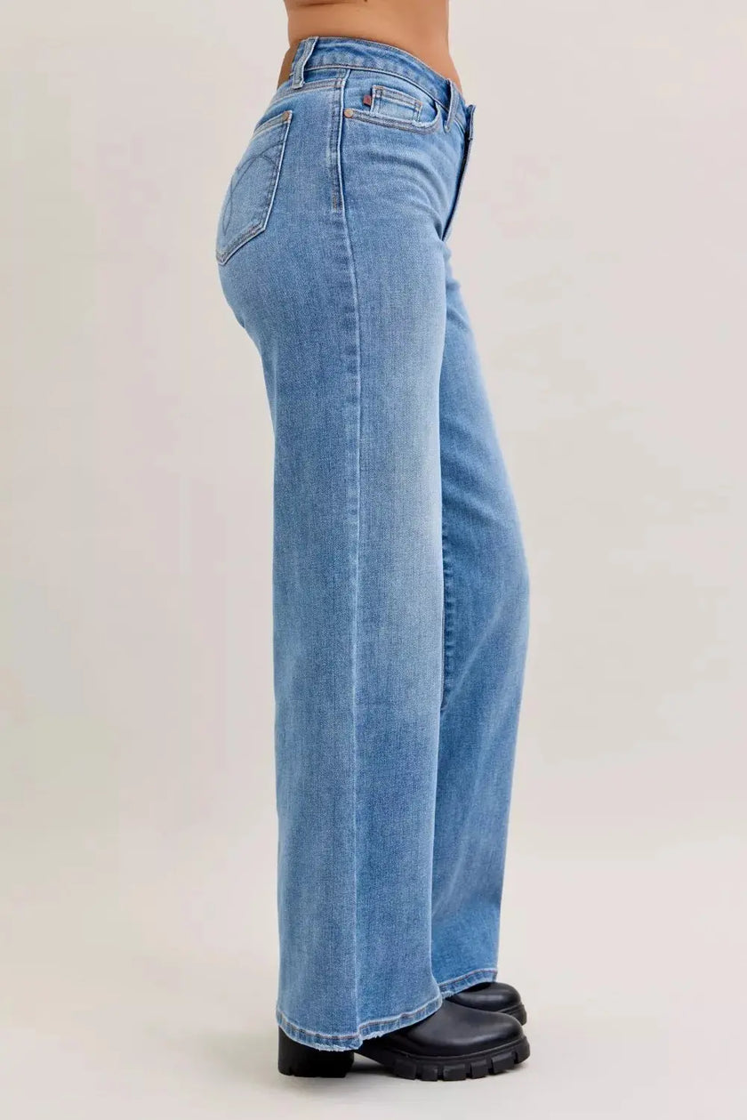 Judy Blue Mid Rise Retro Wide Leg Jeans  Style Ratio