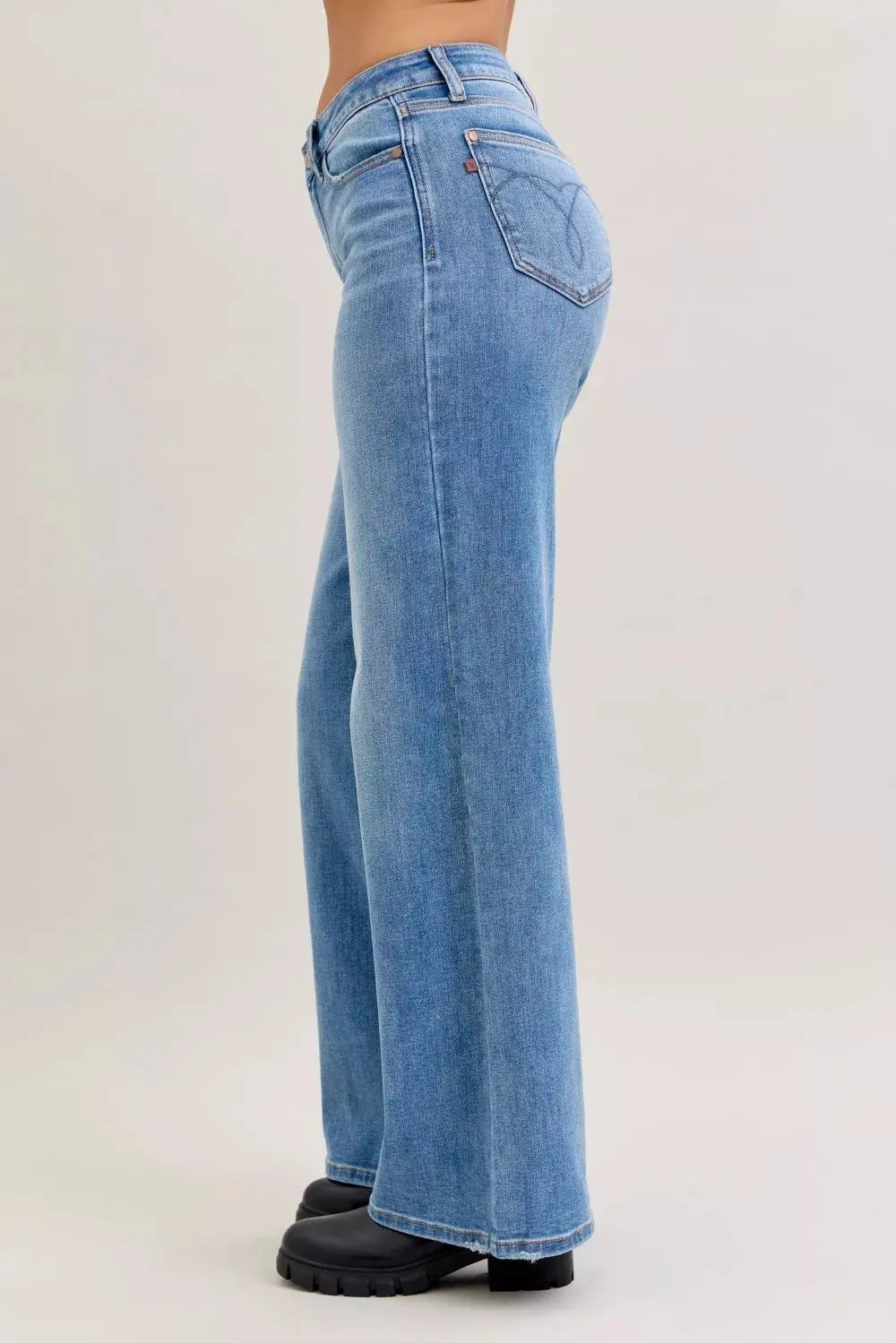 Judy Blue Mid Rise Retro Wide Leg Jeans  Style Ratio