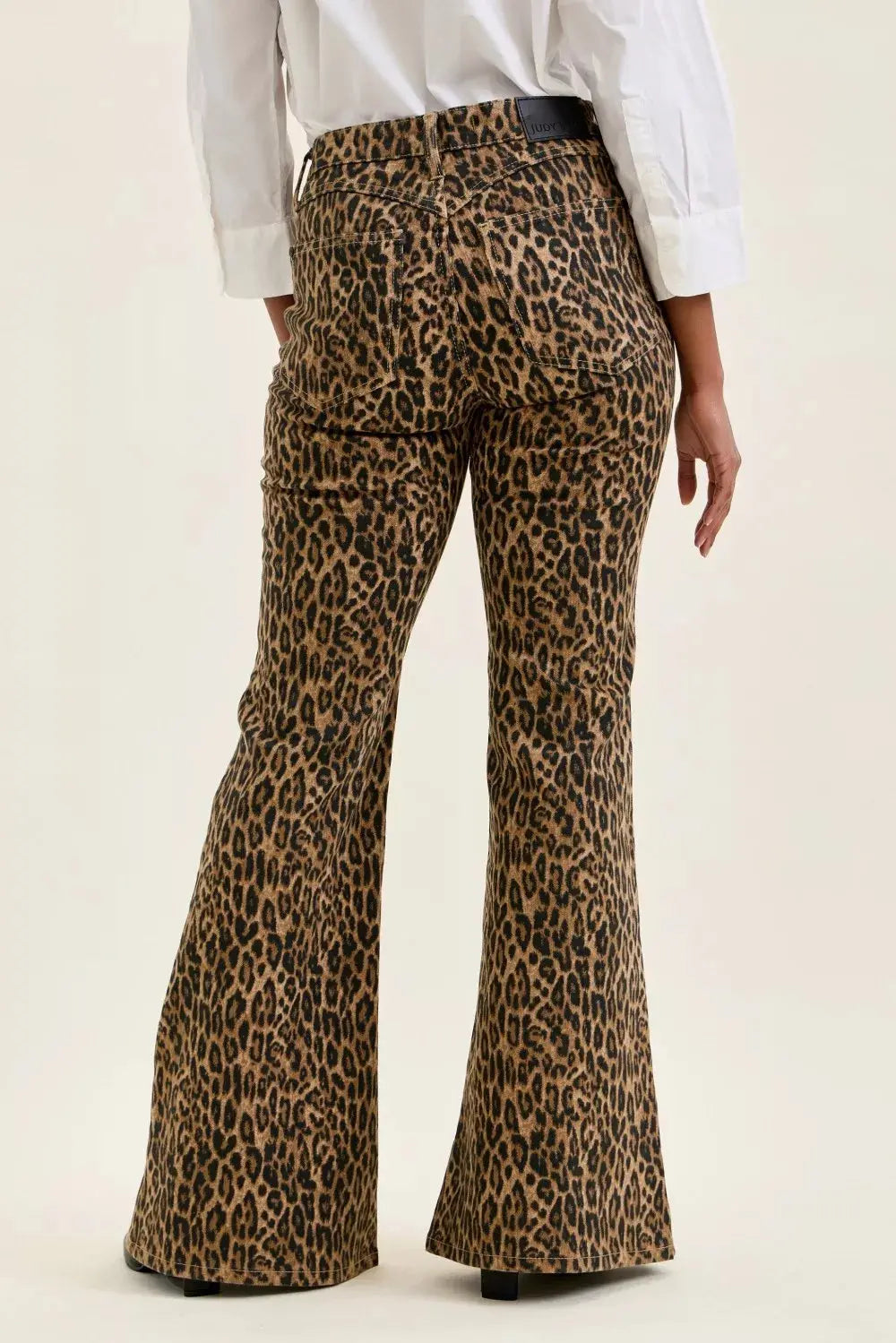 Judy Blue Mr Jaqueline Flare Print Leopard Jeans  Style Ratio