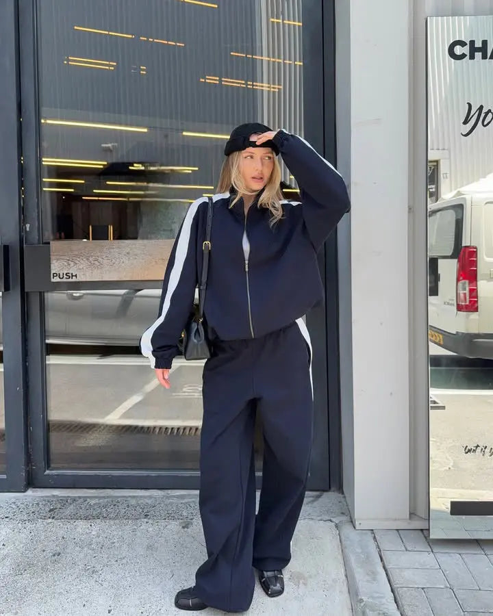 Long Sleeved Sportswear and Pants Set  Style Ratio