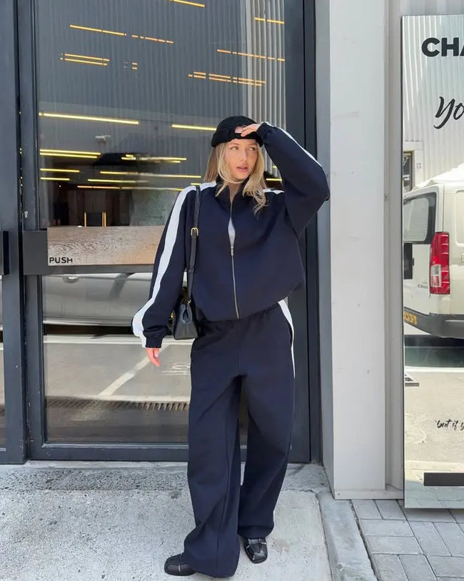 Long Sleeved Sportswear and Pants Set  Style Ratio