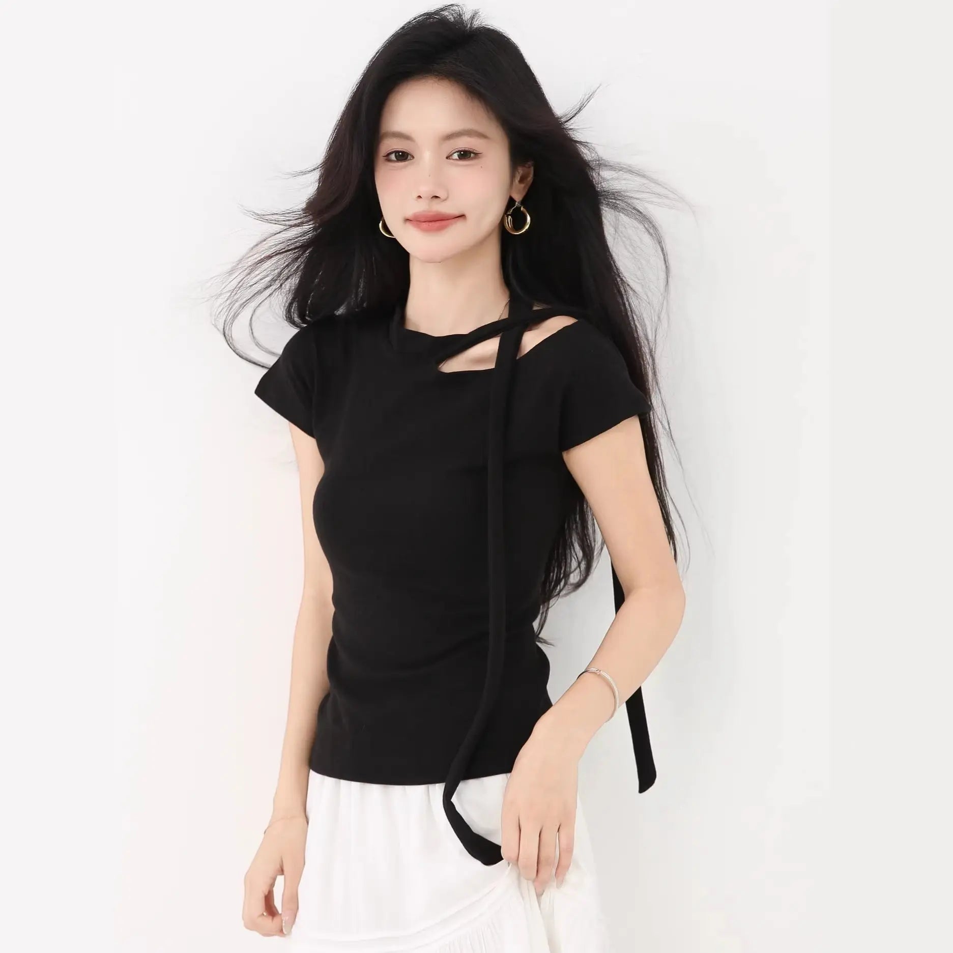 Off-Shoulder Short Sleeve Slim-Fit Unique Top  Style Ratio