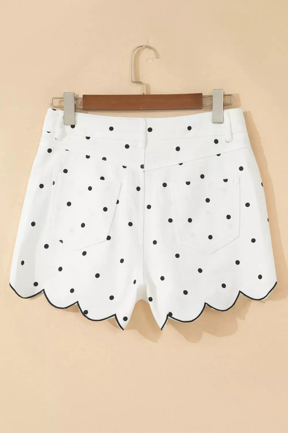 Polka Dot Scalloped Hem Shorts  Style Ratio