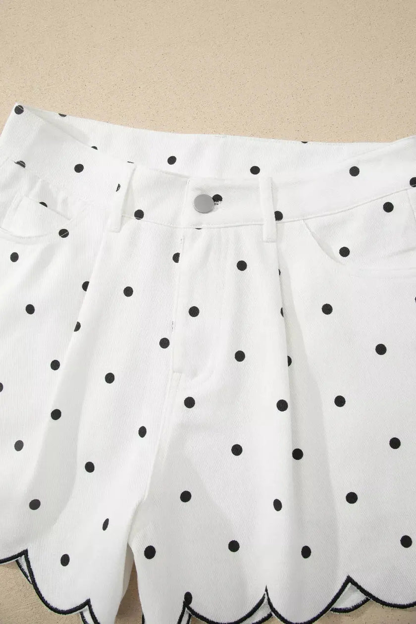 Polka Dot Scalloped Hem Shorts  Style Ratio