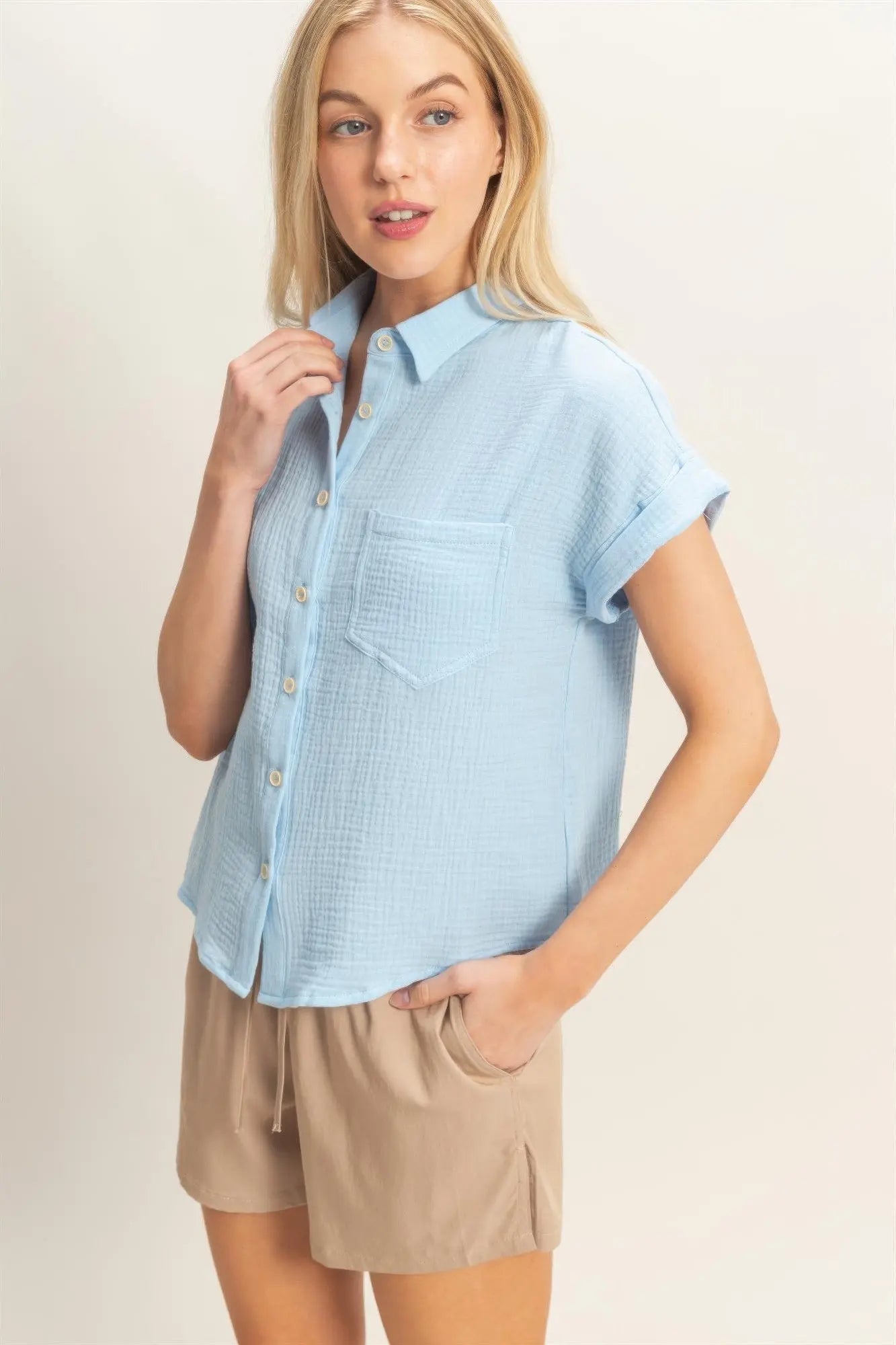 Rolled Sleeve Button-up Top  Style Ratio