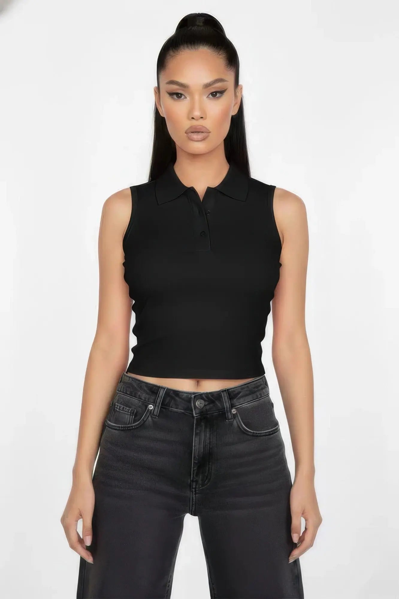 Slim-fit Sleeveless Polo Collar Crop Top  Style Ratio