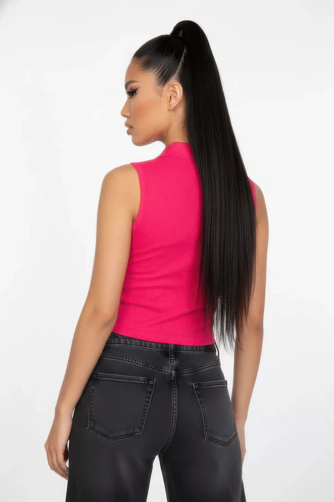 Slim-fit Sleeveless Polo Collar Crop Top  Style Ratio