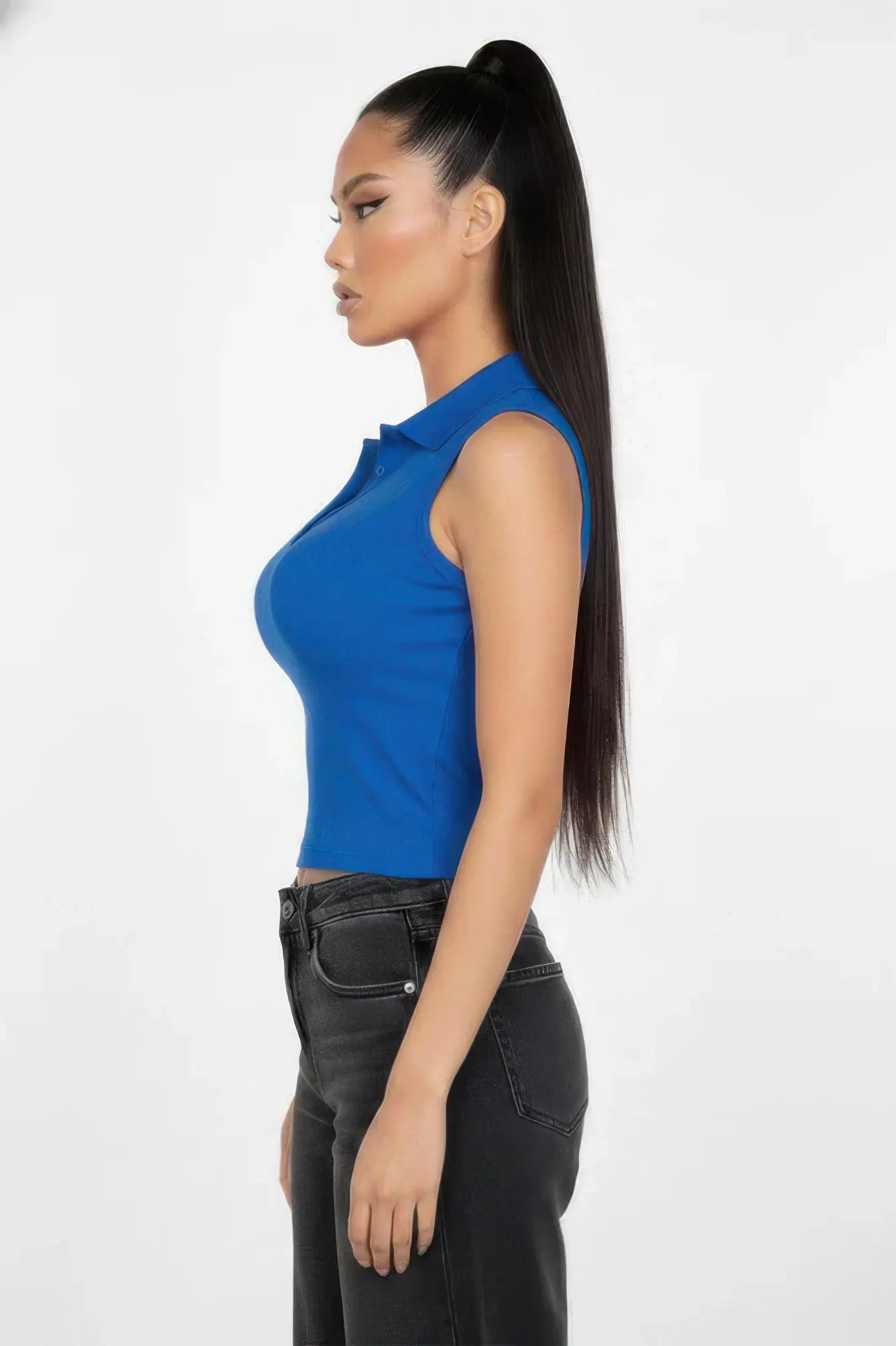 Slim-fit Sleeveless Polo Collar Crop Top  Style Ratio