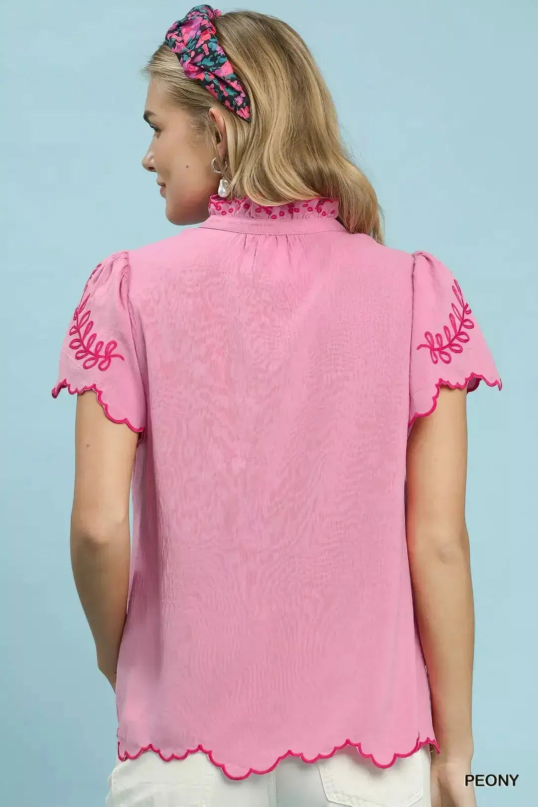 Umgee Embroidered Scallop Top  Style Ratio