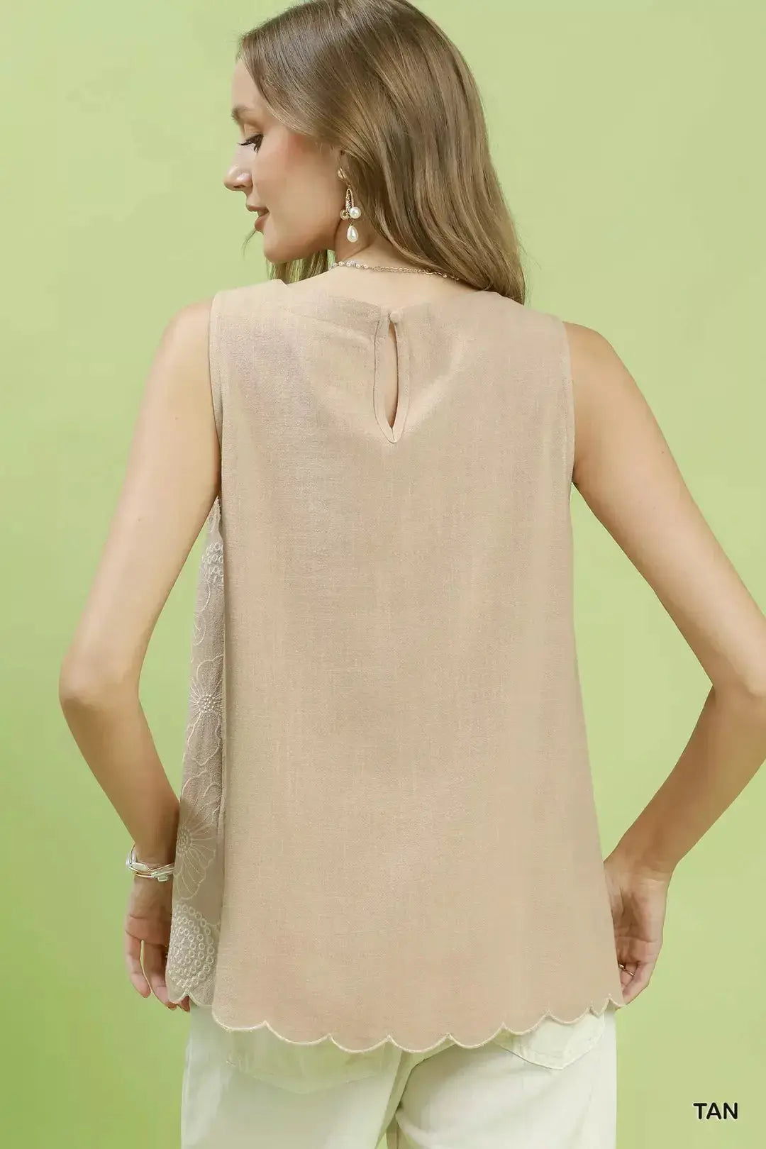 Umgee Floral Embroidered Sleeveless Top  Style Ratio