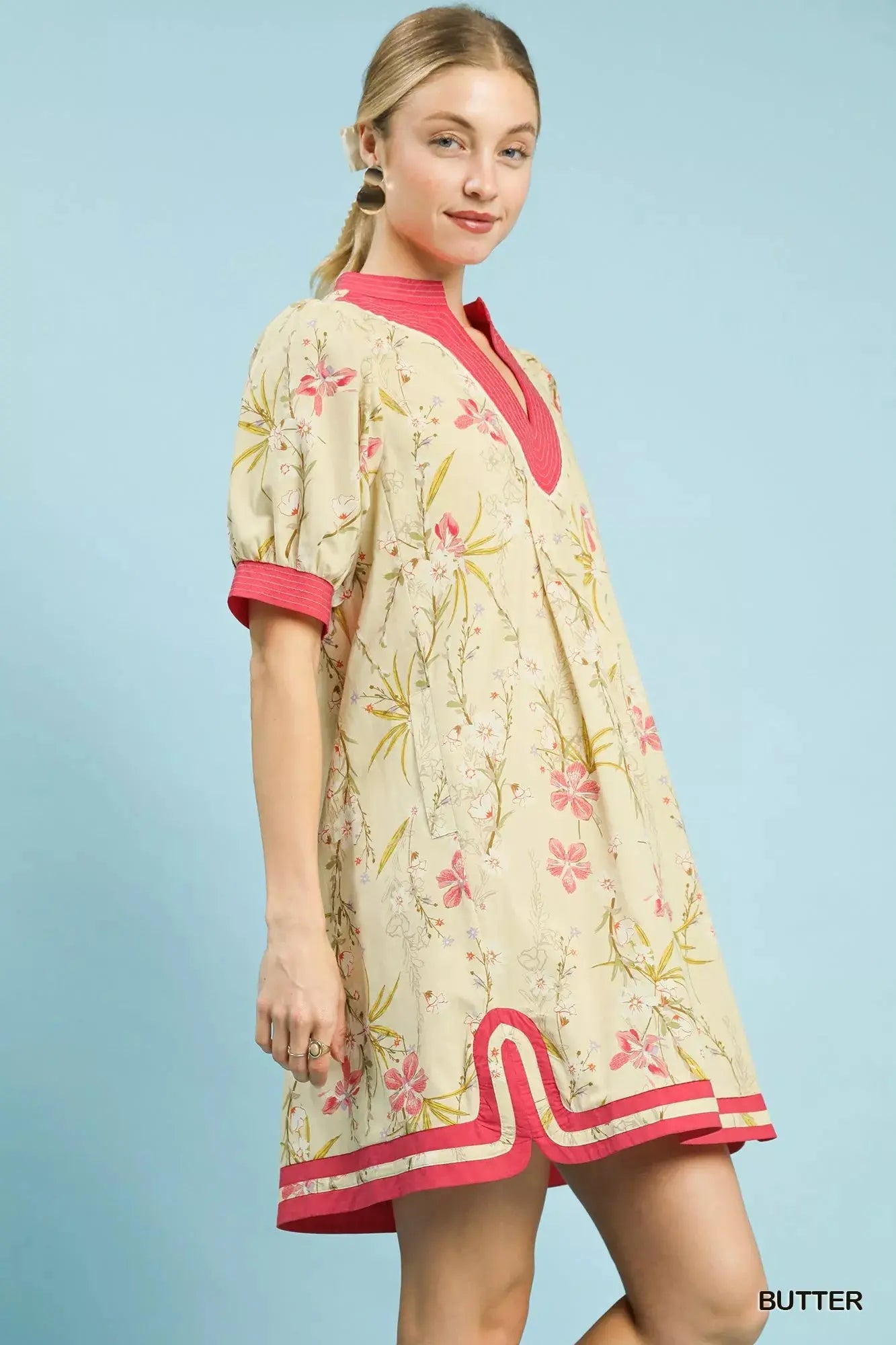 Umgee Floral Puff Sleeve Dress with Contrast Trim  Style Ratio