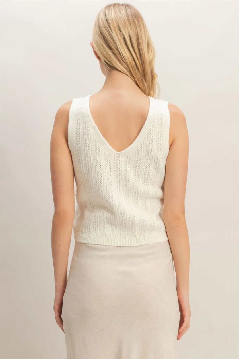 V-Neck Light Knit Vest  Style Ratio