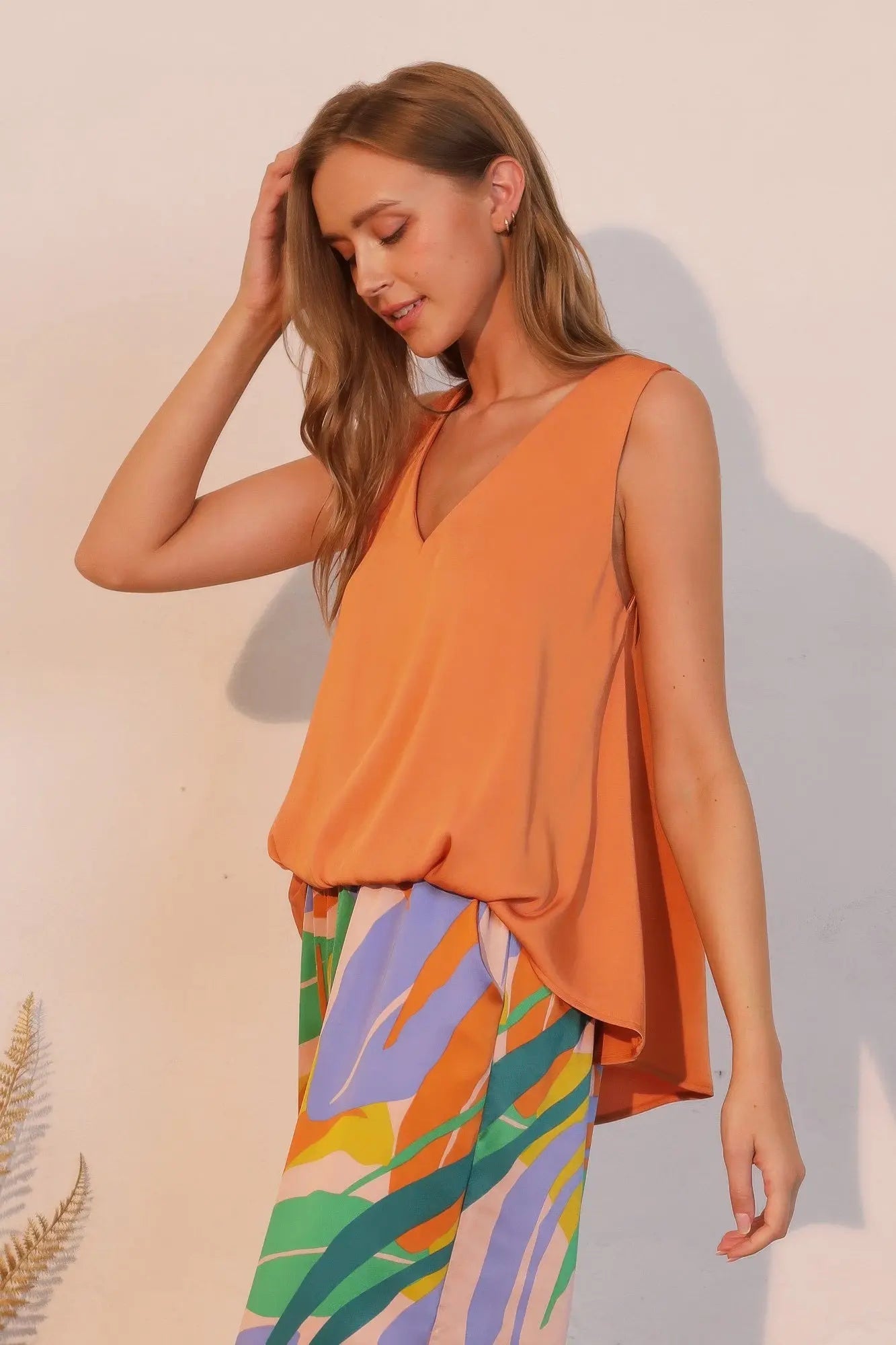 Washed Poly Silk Front Tucked Top  Style Ratio