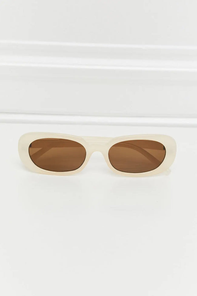 Oval Full Rim Sunglasses  Style Ratio