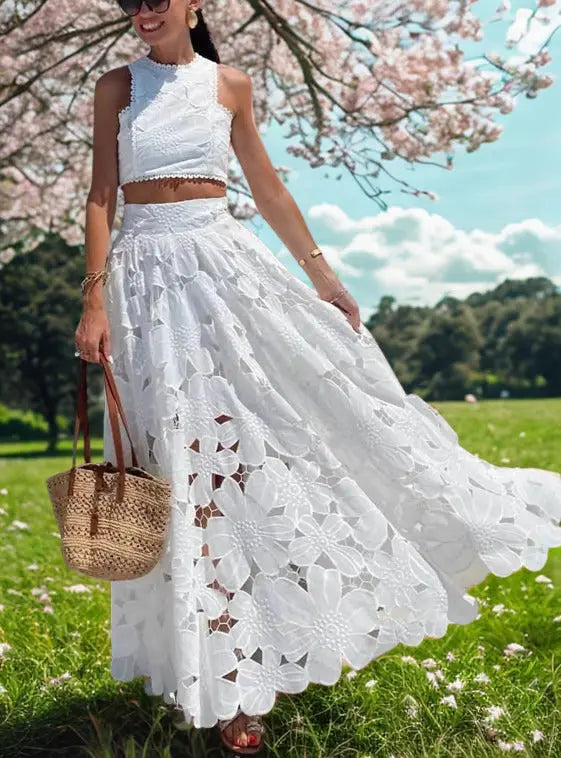 Floral Lace Tank and Skirt Set  Style Ratio