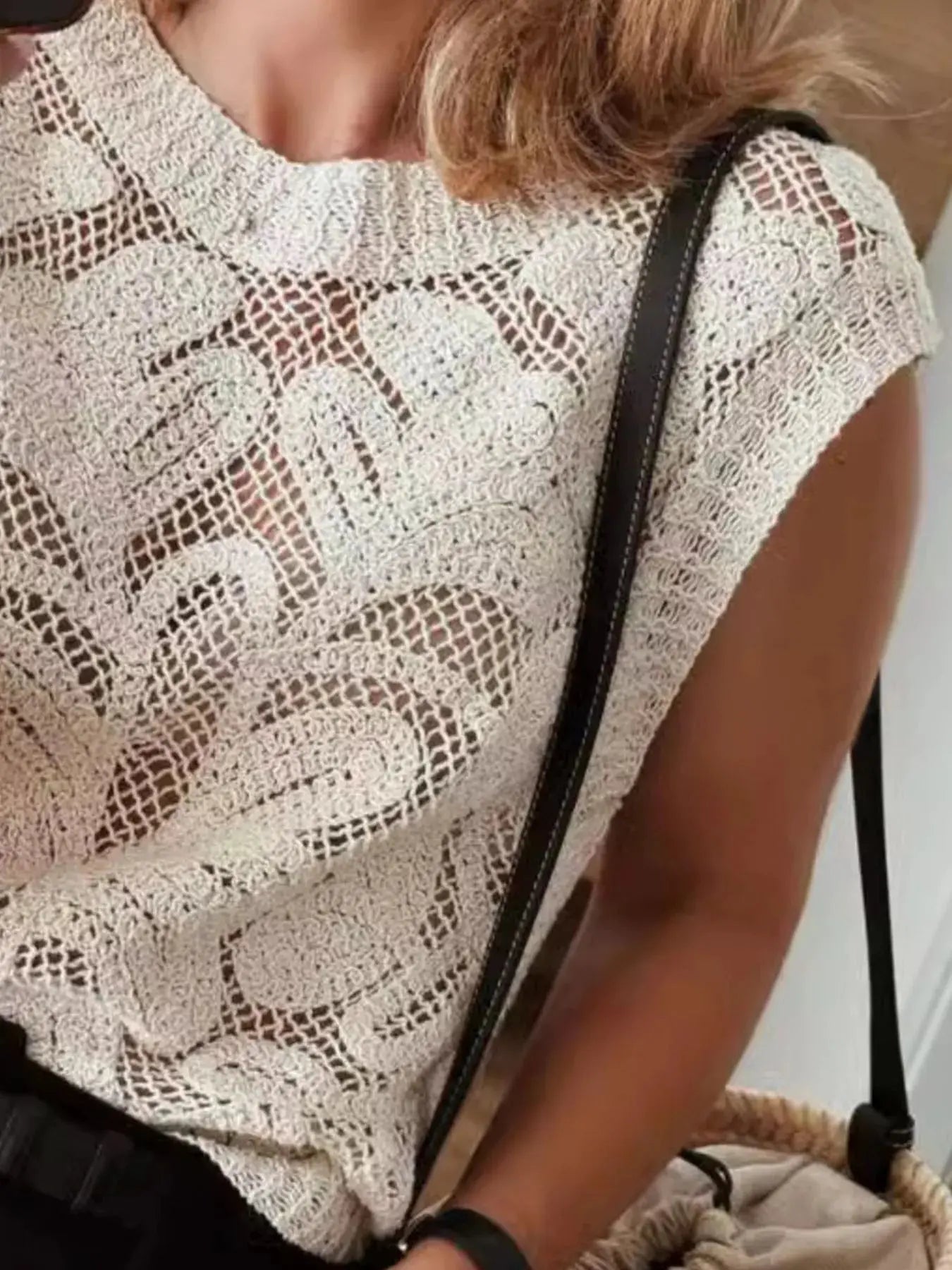 Lace Knit Sleeveless Sweater  Style Ratio