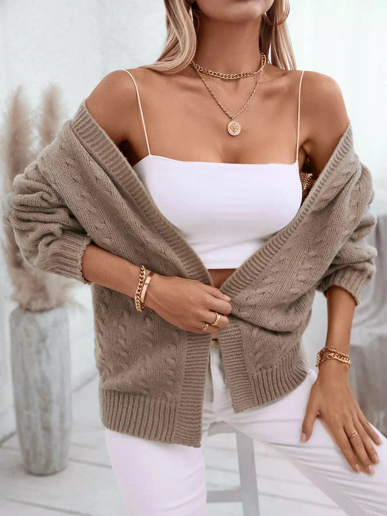 Cable Knit Open Front Hooded Cardigan  Style Ratio