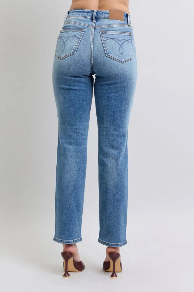 Judy Blue Full Size Run Vintage Wash Thermal Straight Jeans  Style Ratio