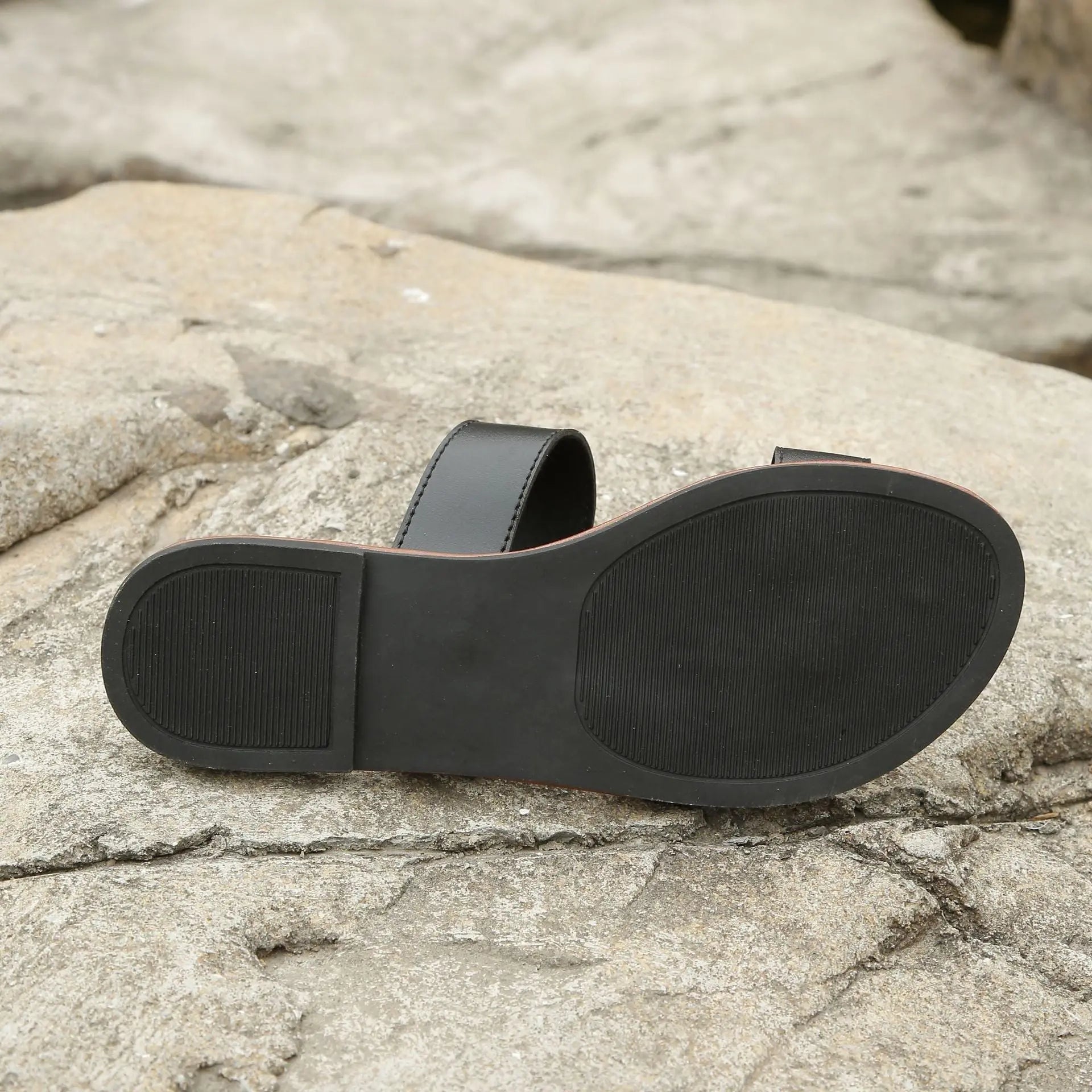 Toe Loop Flat Sandals  Style Ratio