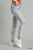 Umgee 5-Pockets Distressed Detail Stretch Denim Skinny Jeans with Unfinished Hem  Style Ratio