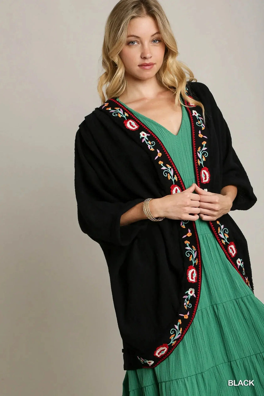 Umgee Embroidery Open Front Kimono with Pleated Shoulder Detail  Style Ratio