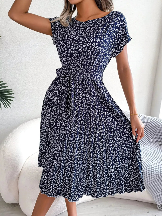 Floral Print Pleated Midi Dress with Belt  Style Ratio