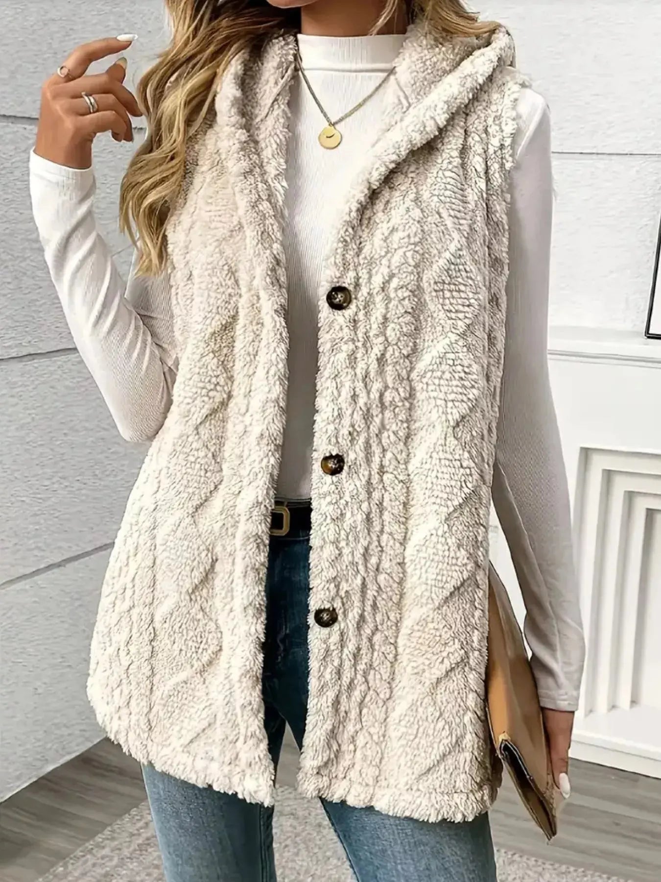 Button-Down Sherpa Hooded Vest Coat  Style Ratio