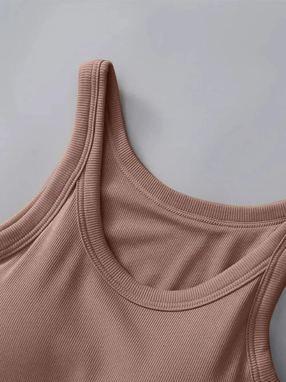 Round Neck Tank with Bra  Style Ratio