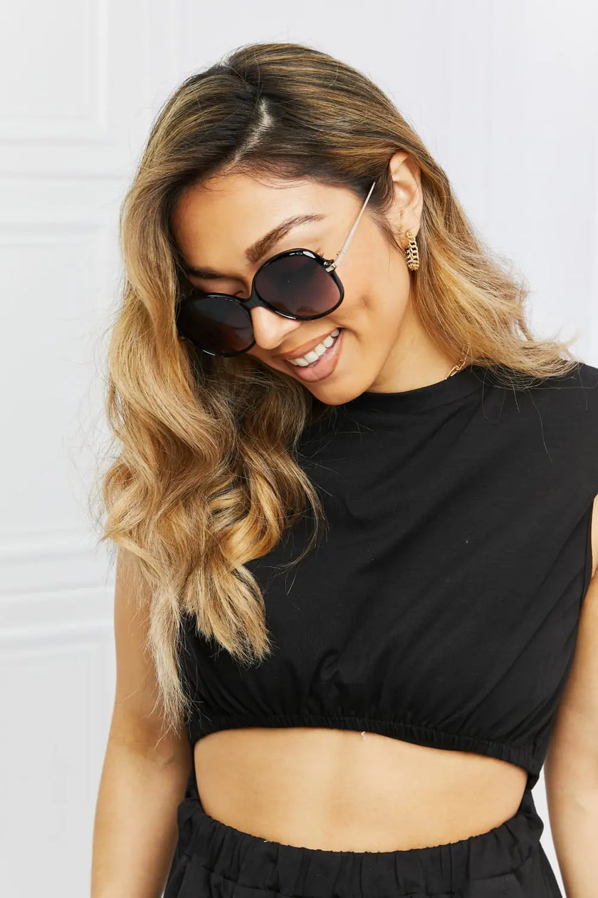 Metal-Plastic Hybrid Full Rim Sunglasses  Style Ratio