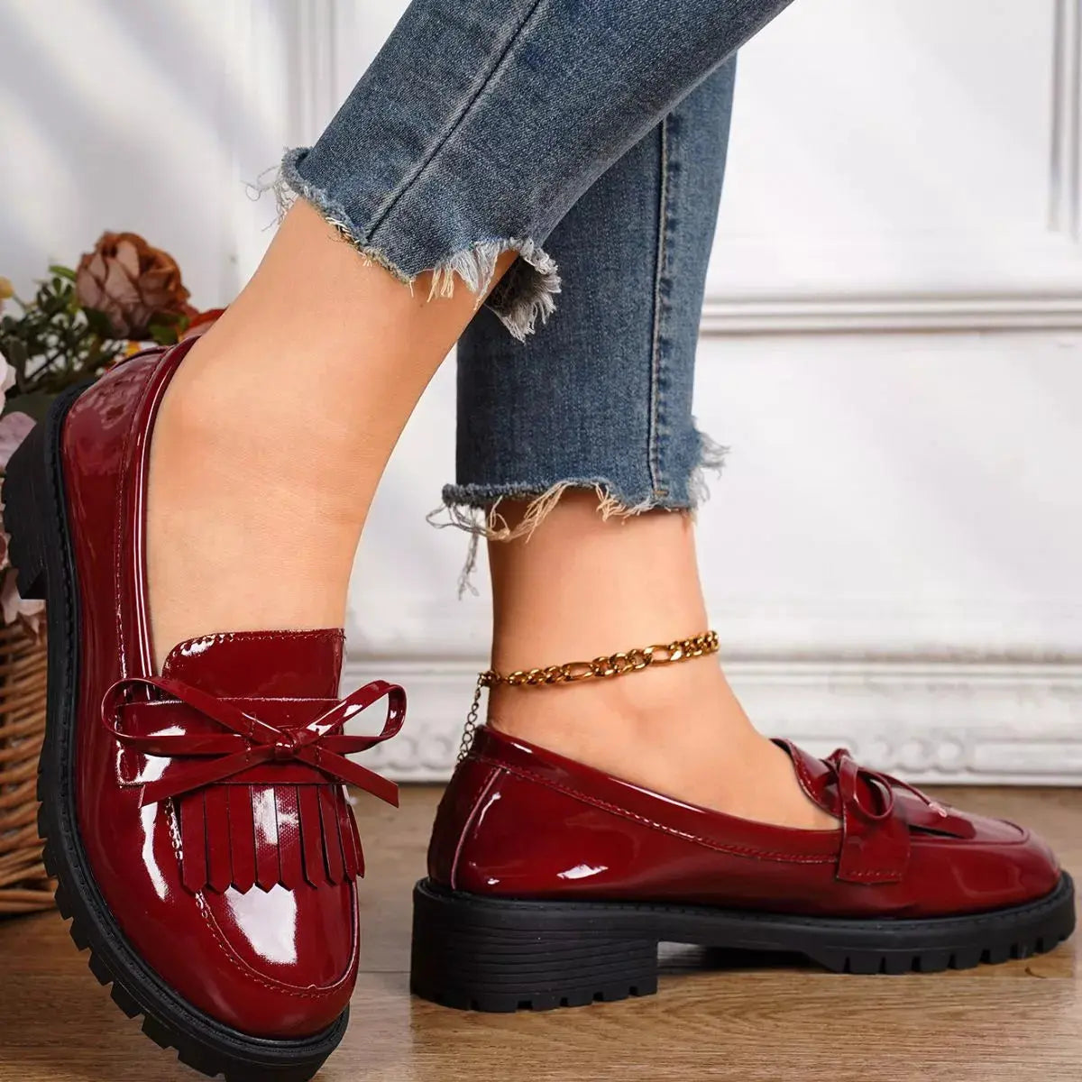 Round Toe Slip-Ons  Style Ratio