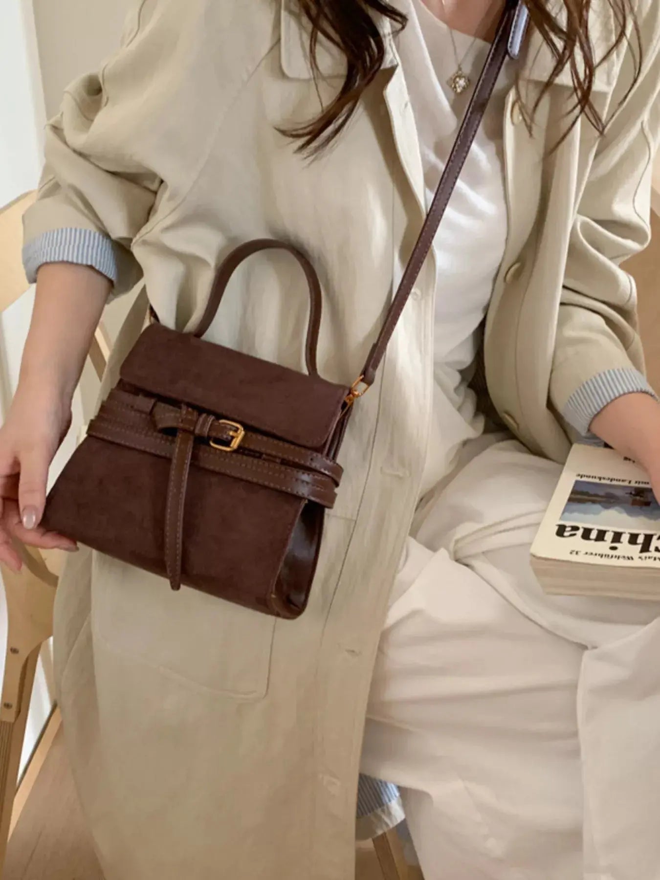 Suede Buckle Decor Crossbody Bag  Style Ratio