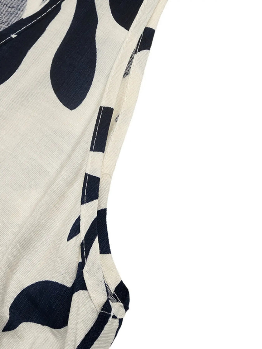 af30bef2eb3d48f7af63d8cd8951d6e3-Max