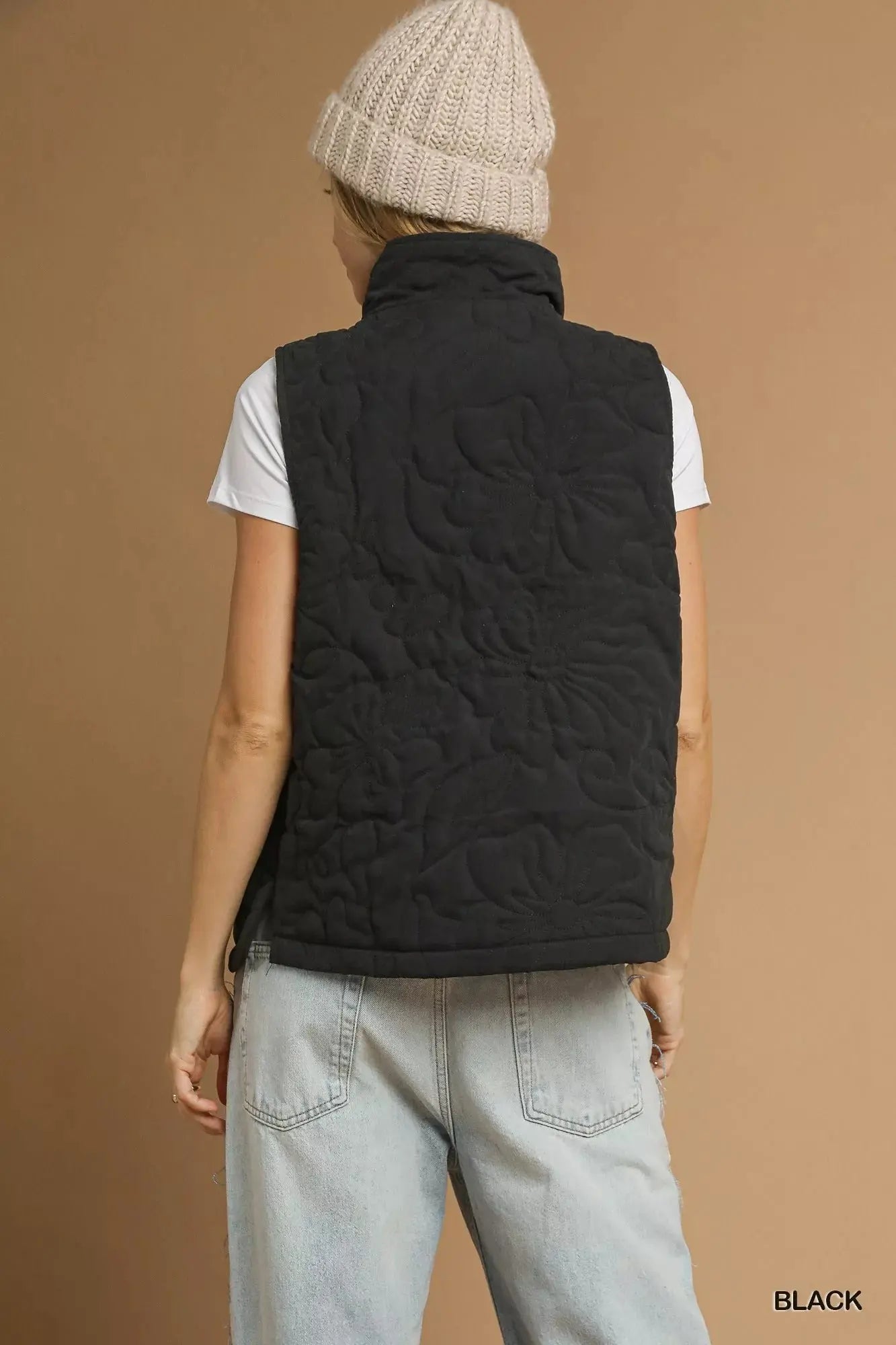 Umgee Quilted Floral Zip Up Vest with Pockets  Style Ratio