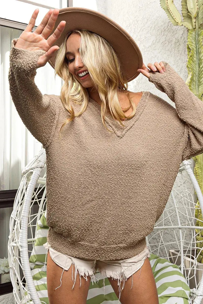 BiBi Raw Edged Popcorn Texture V-neck Sweater  Style Ratio
