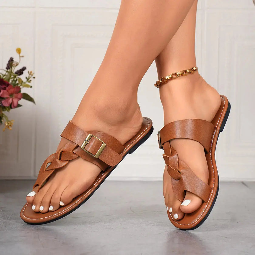 Toe Loop Sandals  Style Ratio