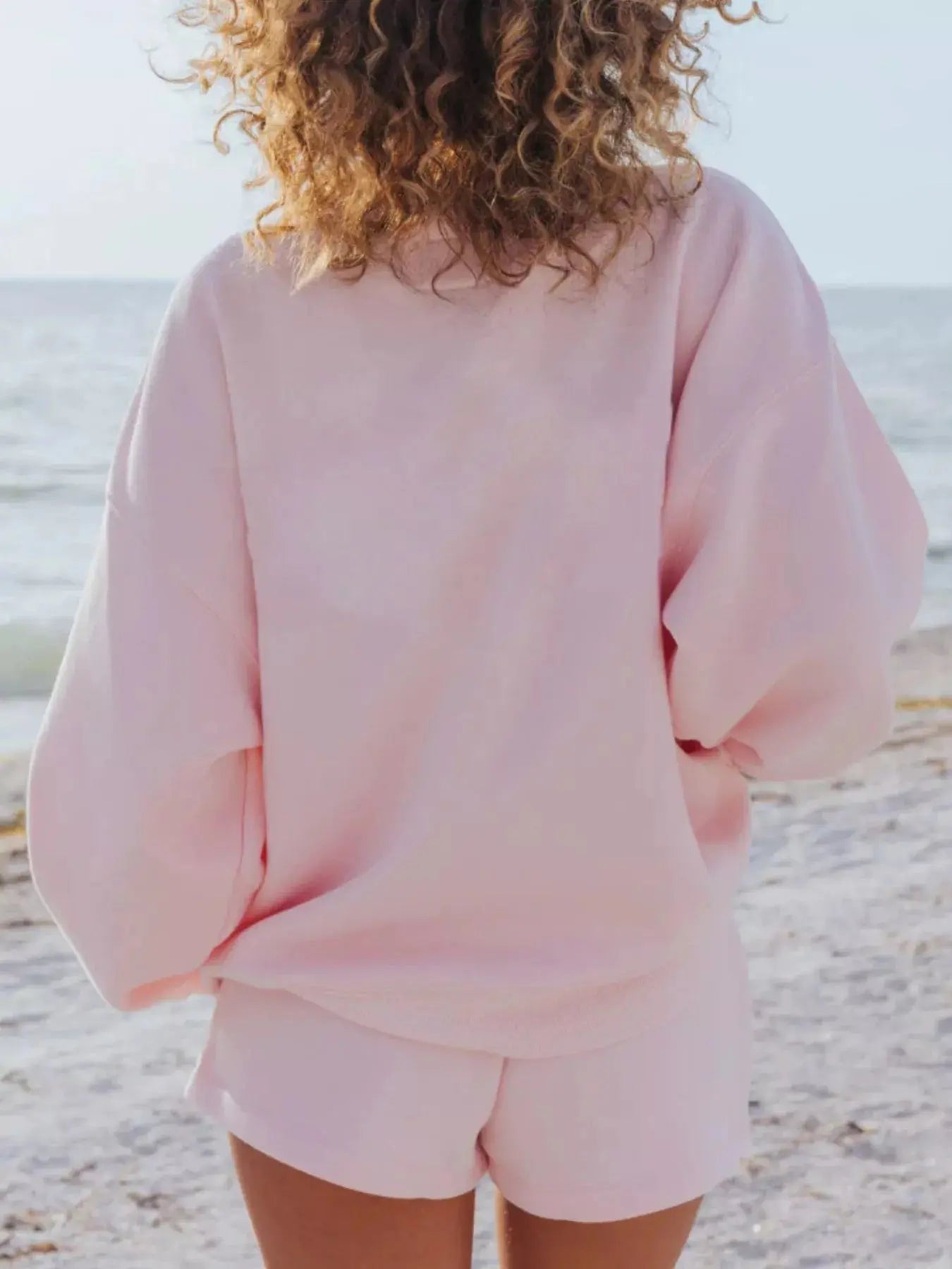 Relaxed Fit Round Neck Sweatshirt and Shorts Set  Style Ratio