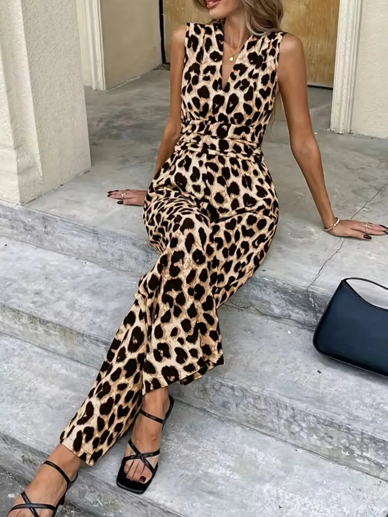 Sleeveless V Neck Leopard Print Jumpsuit  Style Ratio
