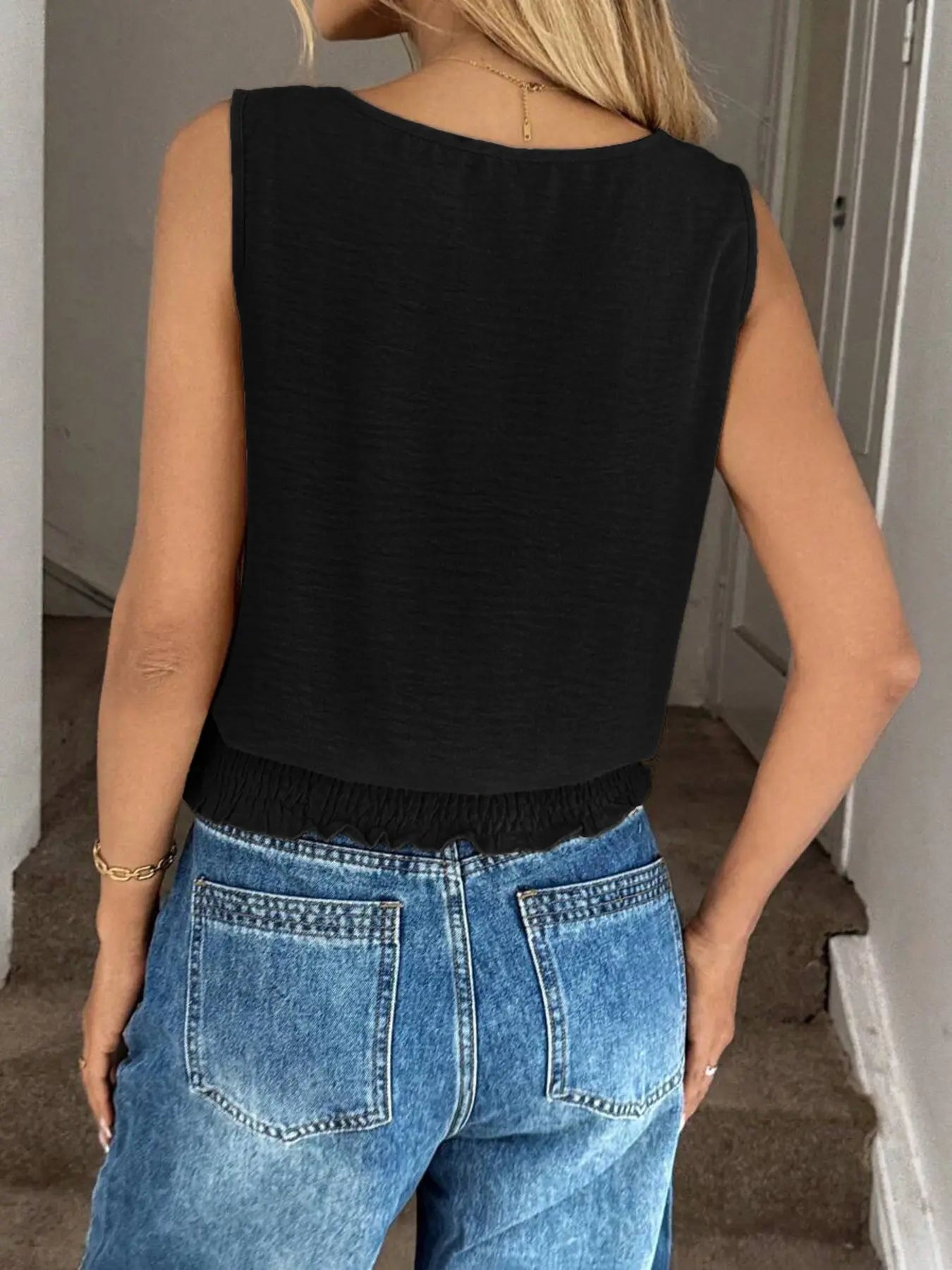 Smocked Waist Round Neck Tank  Style Ratio