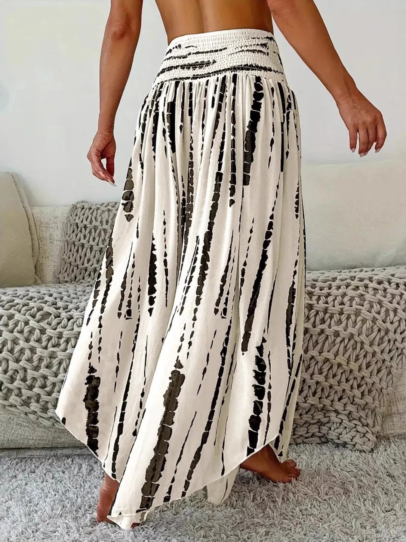 Smocked Asymmetrical Hem Skirt  Style Ratio