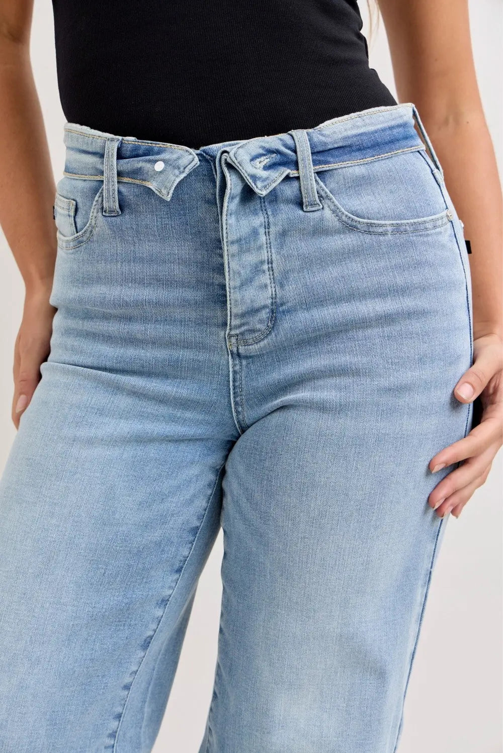 Judy Blue Mid Rise Retro Wide Leg Jeans with Fold-over Waistband  Style Ratio