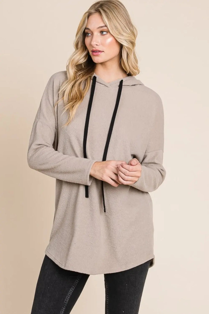 Bombom Contrast Drawstring Drop Shoulder Knit Hoodie  Style Ratio