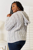Woven Right Cable-Knit Hooded Sweater  Style Ratio