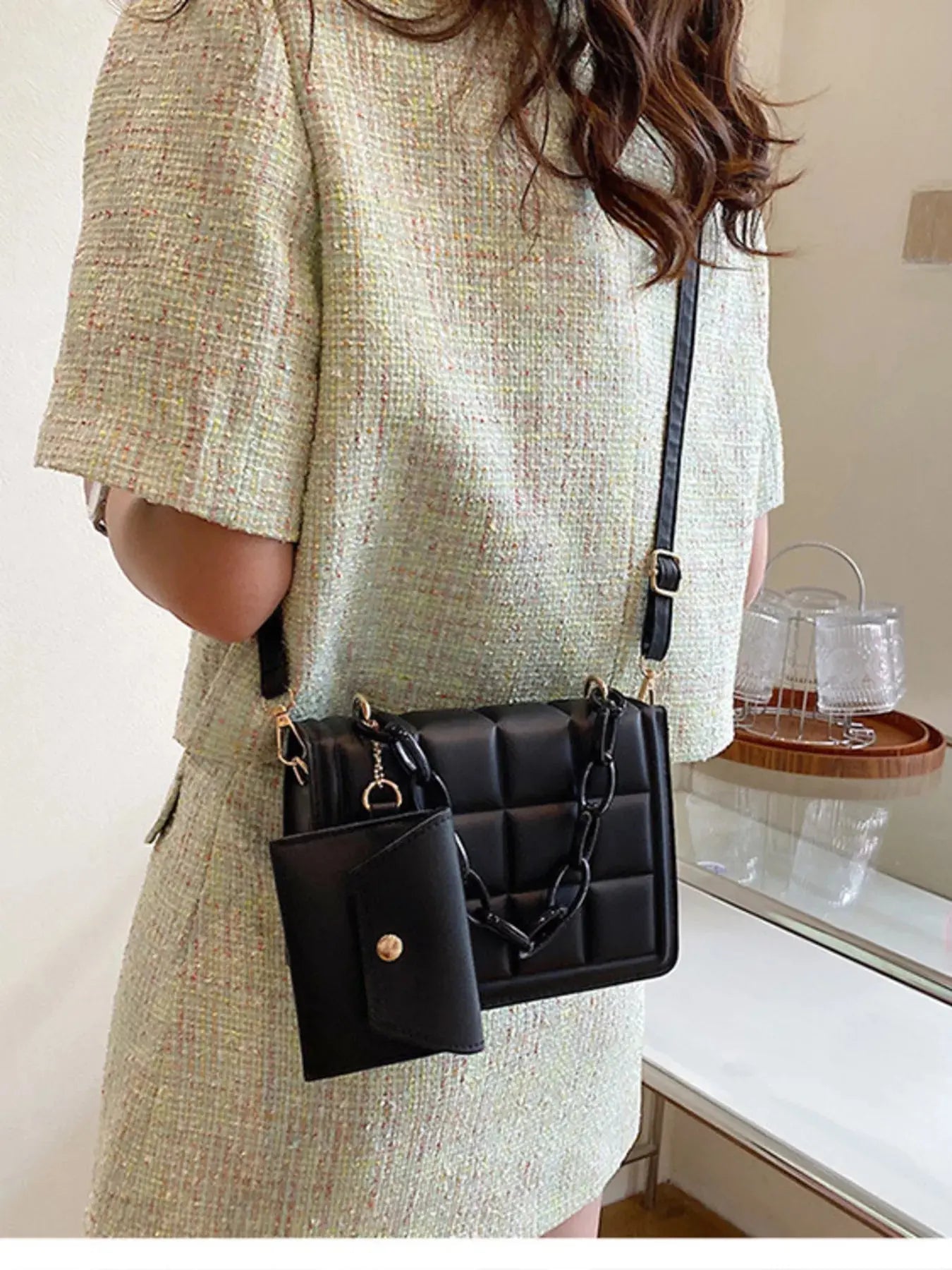 Quilted Chain Strap Crossbody Bag  Style Ratio