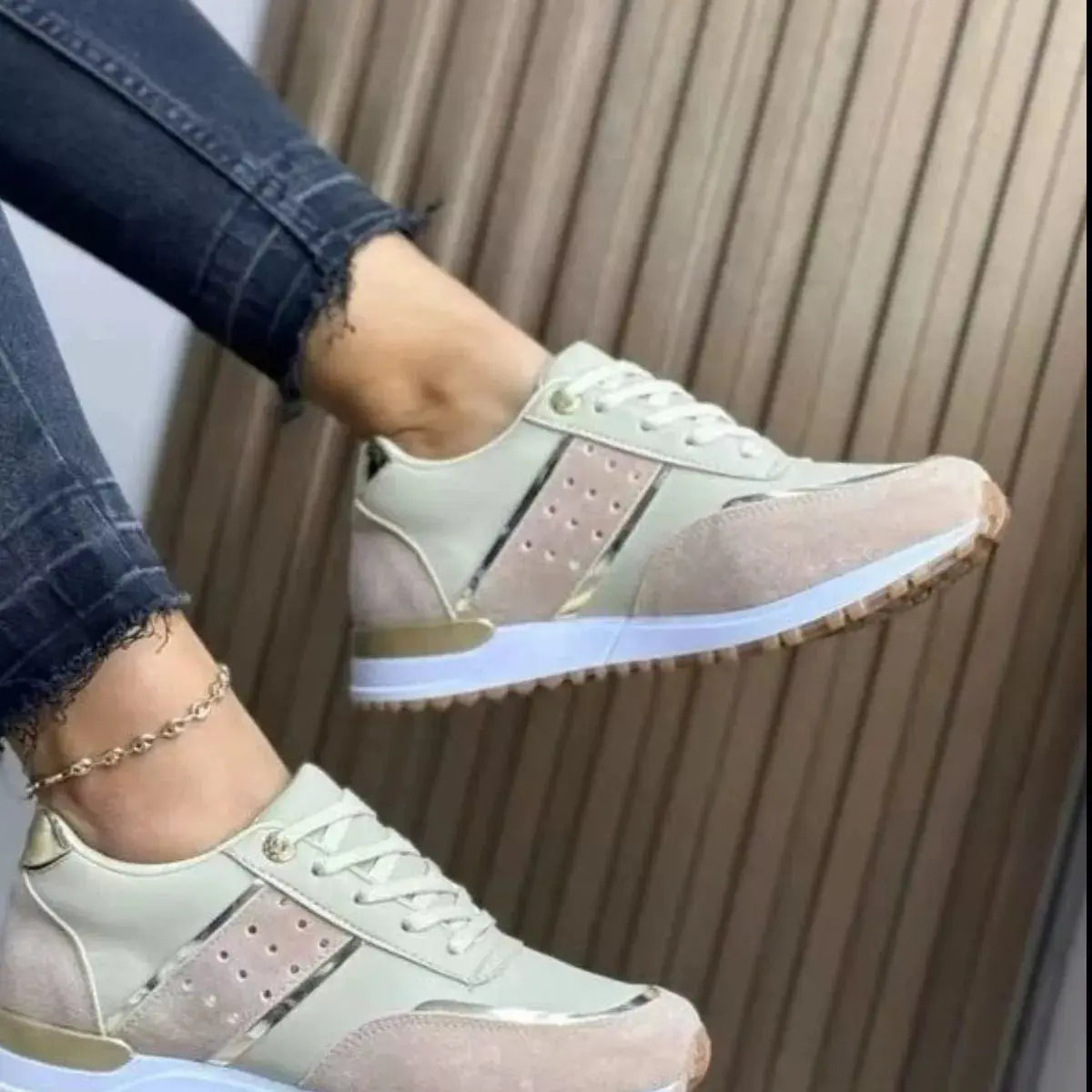 Round Toe Lace Up Athletic  Style Ratio