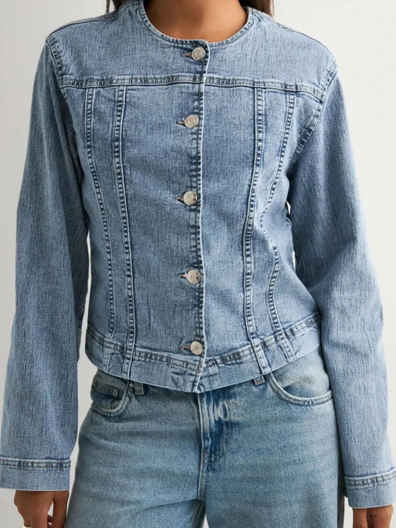 Classic Button-Down Denim Jacket  Style Ratio